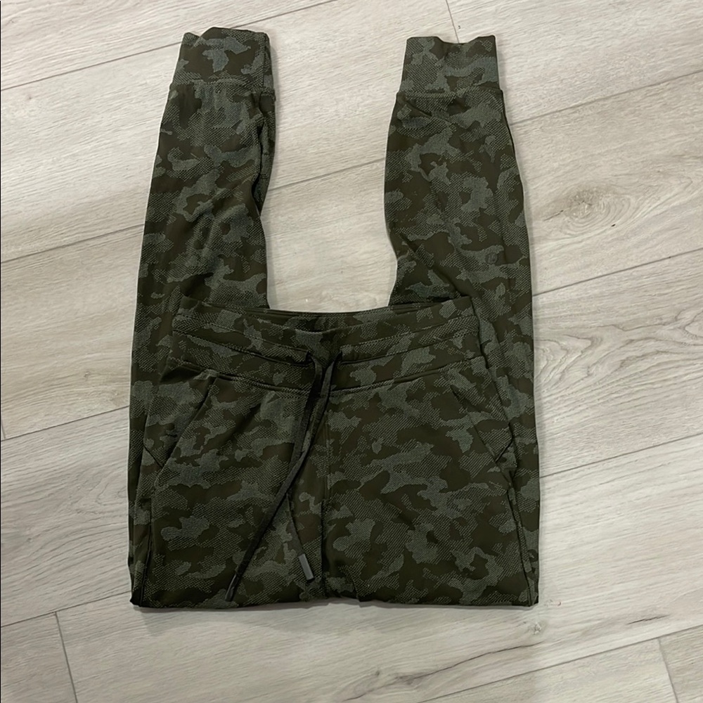 Lululemon Camouflage Jogger Pants